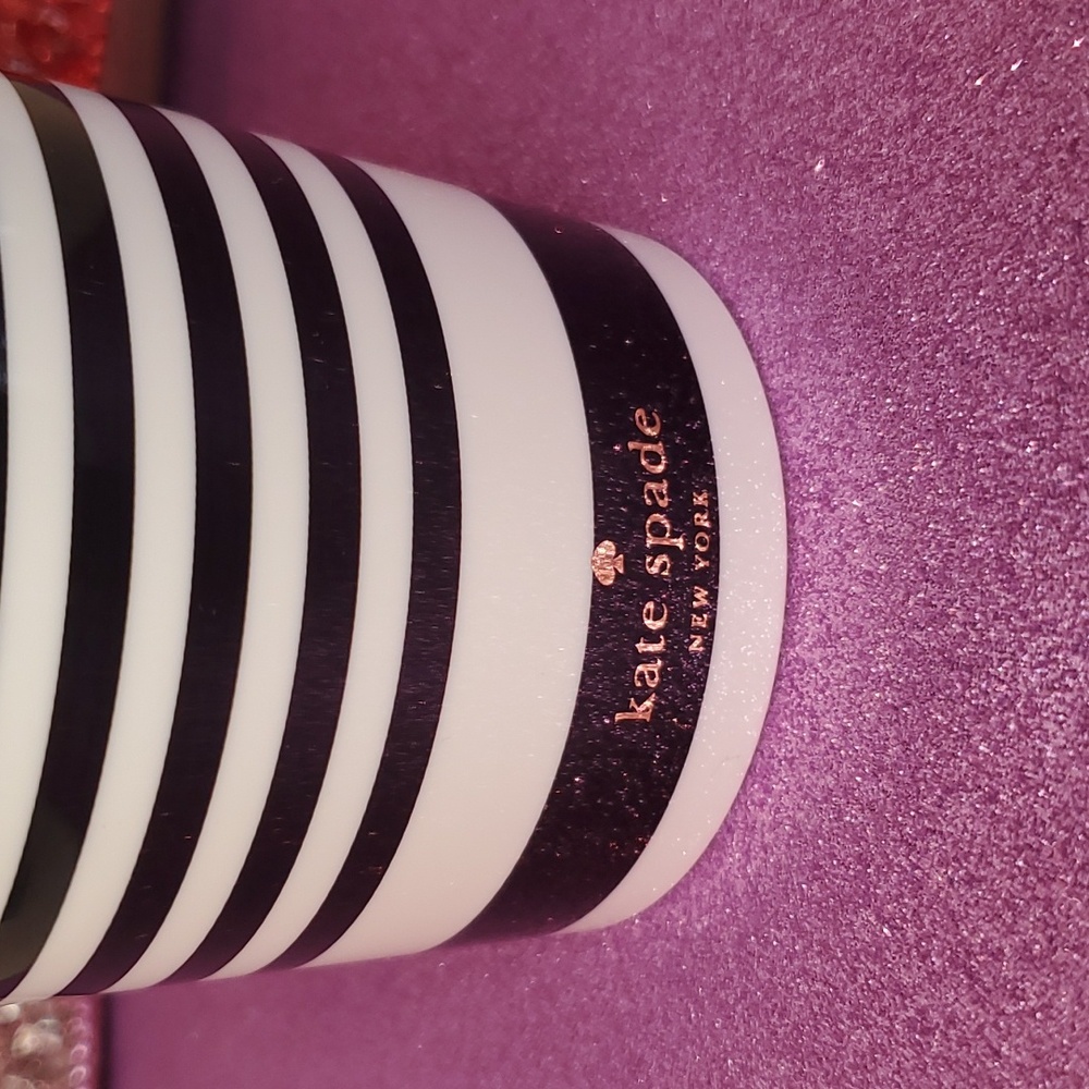 Kate Spade ♠️❤️NWT❤️♠️ "Black Stripe" 16 oz. Thermal Travel Mug♠️❤️♠️❤️♠️❤️ - Picture 3 of 10
